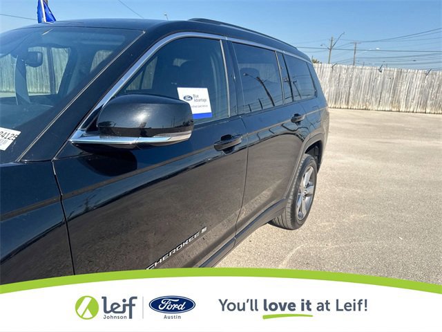 Used 2021 Jeep Grand Cherokee L Limited image 13