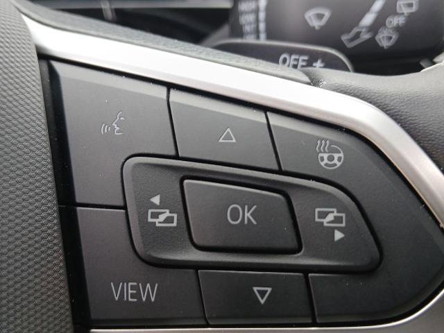 Used 2024 Volkswagen Atlas SE image 18