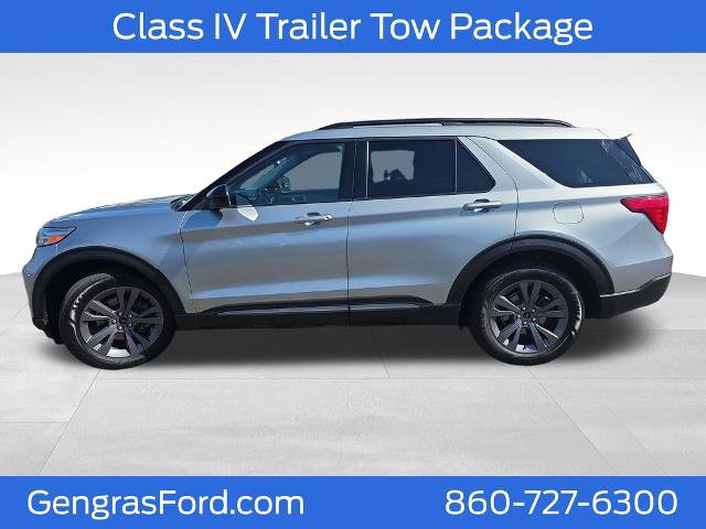 Certified 2022 Ford Explorer XLT w/ Equipment Group 202A AWD/4WD image 4