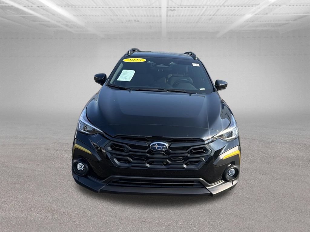 Used 2025 Subaru Crosstrek 2.5i Sport AWD/4WD image 3
