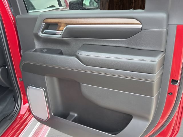 Used 2024 Chevrolet Silverado 3500 High Country AWD/4WD image 13