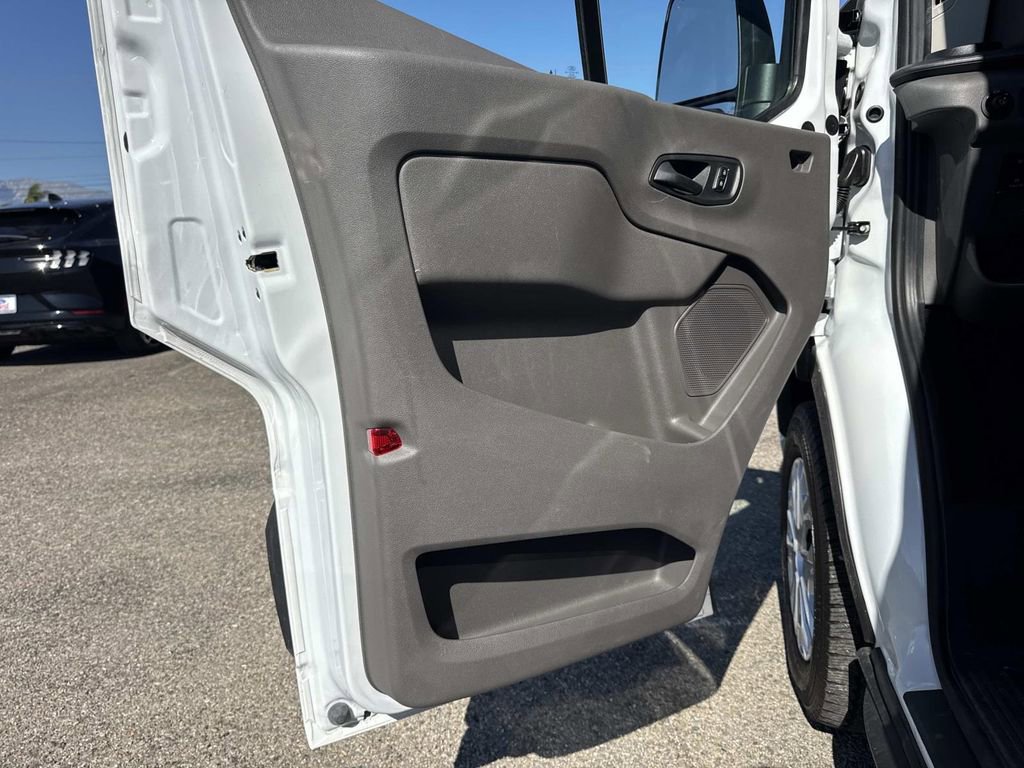 Certified 2024 Ford Transit 350 XLT image 18