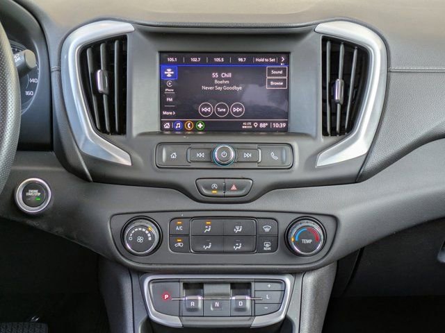 Used 2024 GMC Terrain SLE image 15