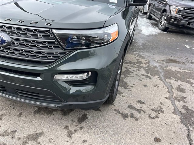 Certified 2023 Ford Explorer XLT w/ Equipment Group 202A image 9