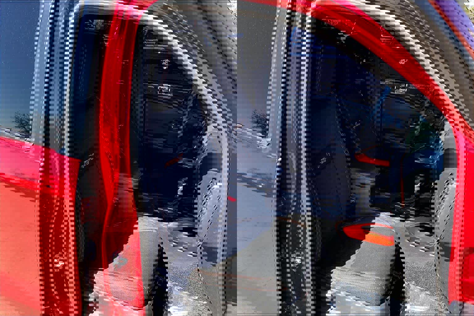 Used 2022 Nissan Frontier Pro-X image 12