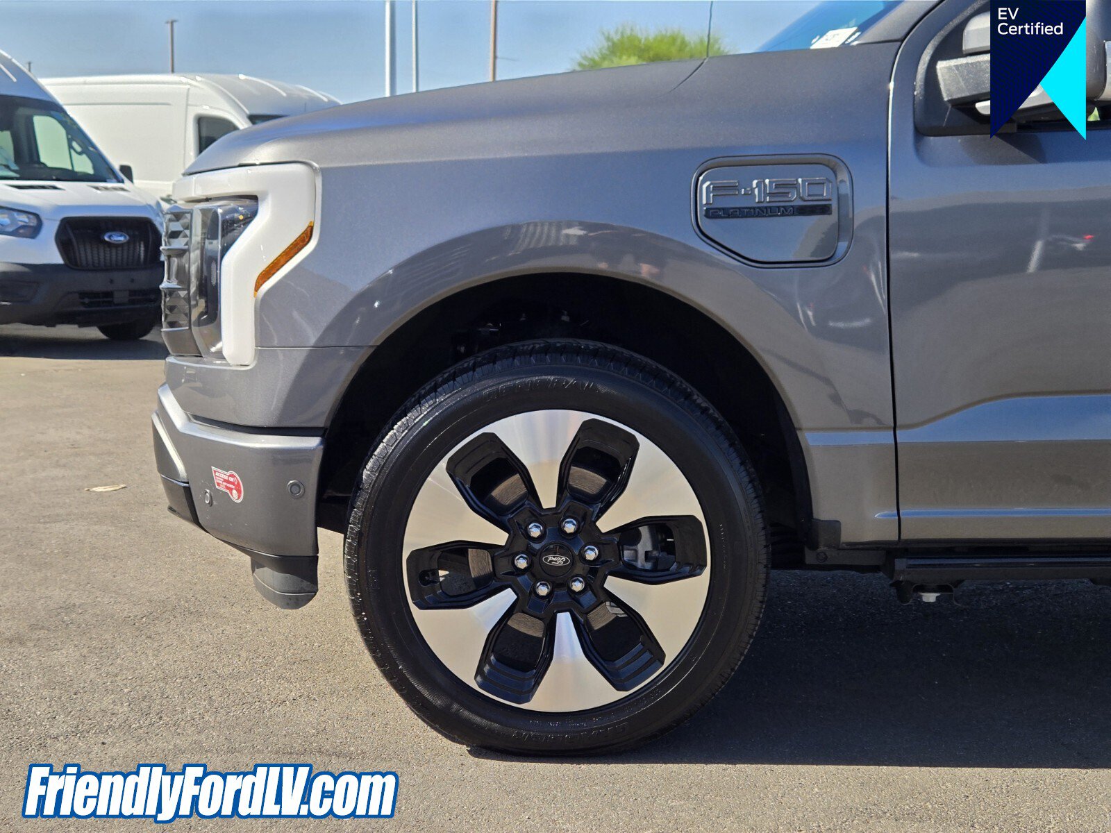 Certified 2023 Ford F150 Lightning Platinum AWD/4WD image 9