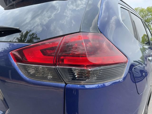 Used 2018 Nissan Rogue SL AWD/4WD image 33