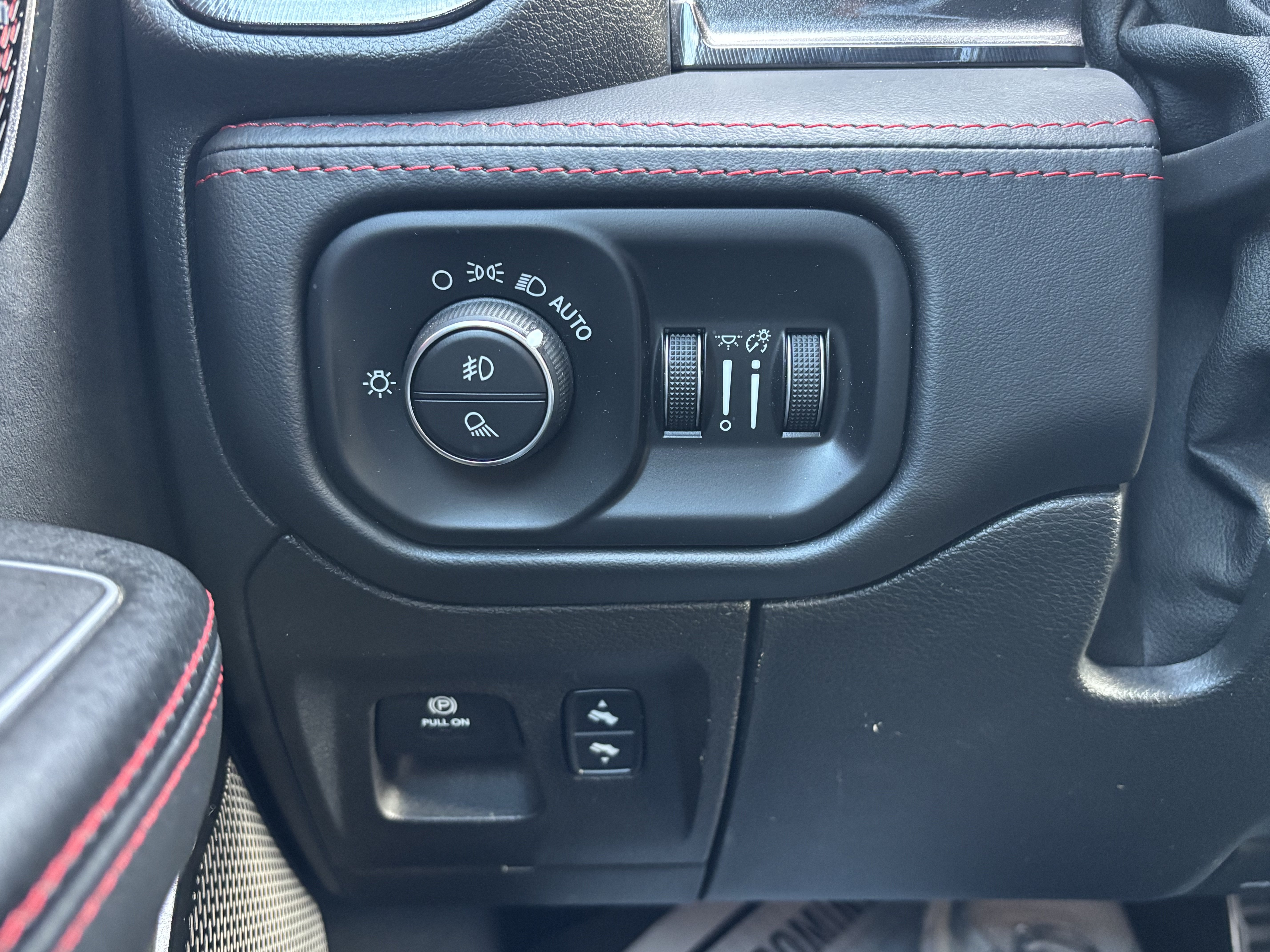 Used 2022 RAM 1500 TRX w/ TRX Level 2 Equipment Group AWD/4WD image 36