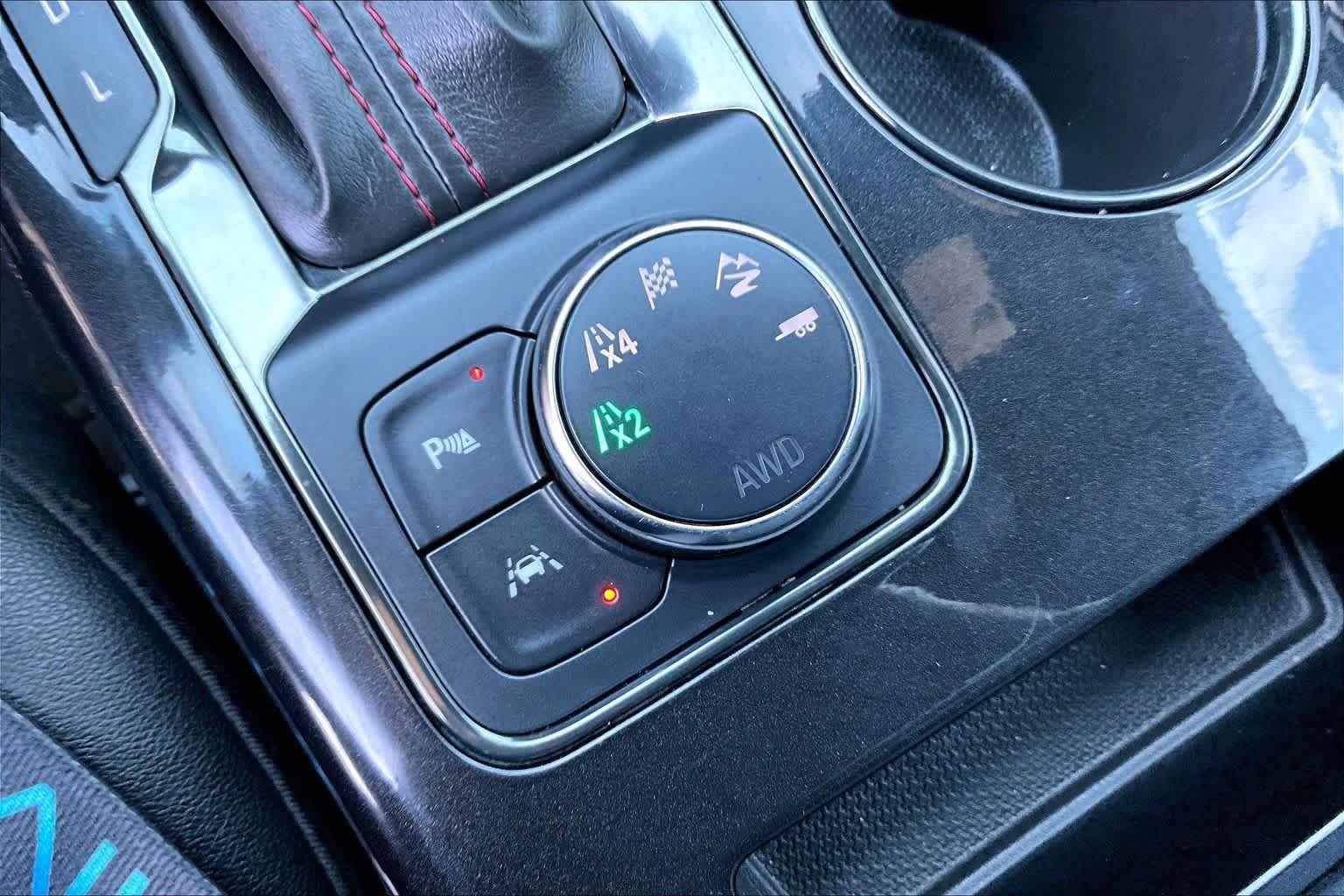 Used 2021 Chevrolet Blazer RS w/ Enhanced Convenience Package AWD/4WD image 34