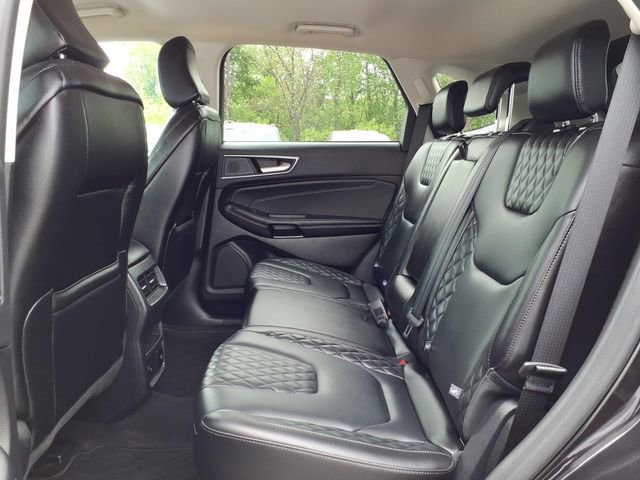 Certified 2024 Ford Edge Titanium AWD/4WD image 25