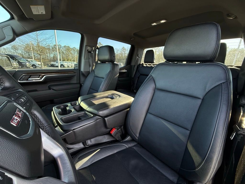 Used 2024 GMC Sierra 1500 Elevation image 22