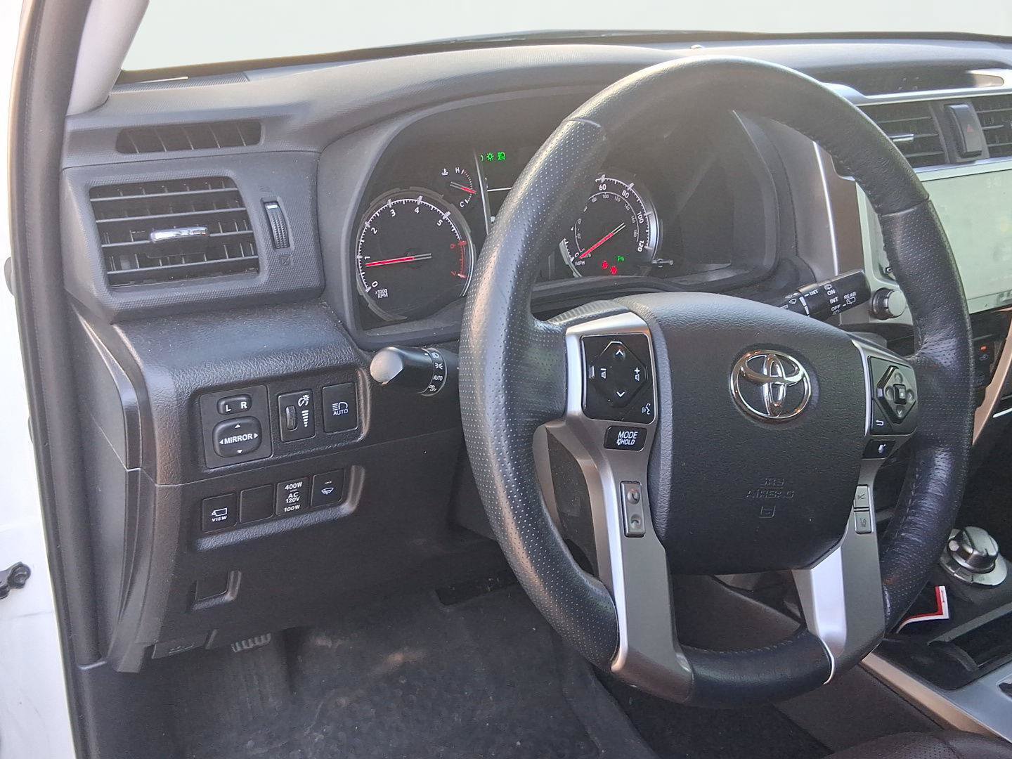Used 2023 Toyota 4Runner Limited AWD/4WD image 16