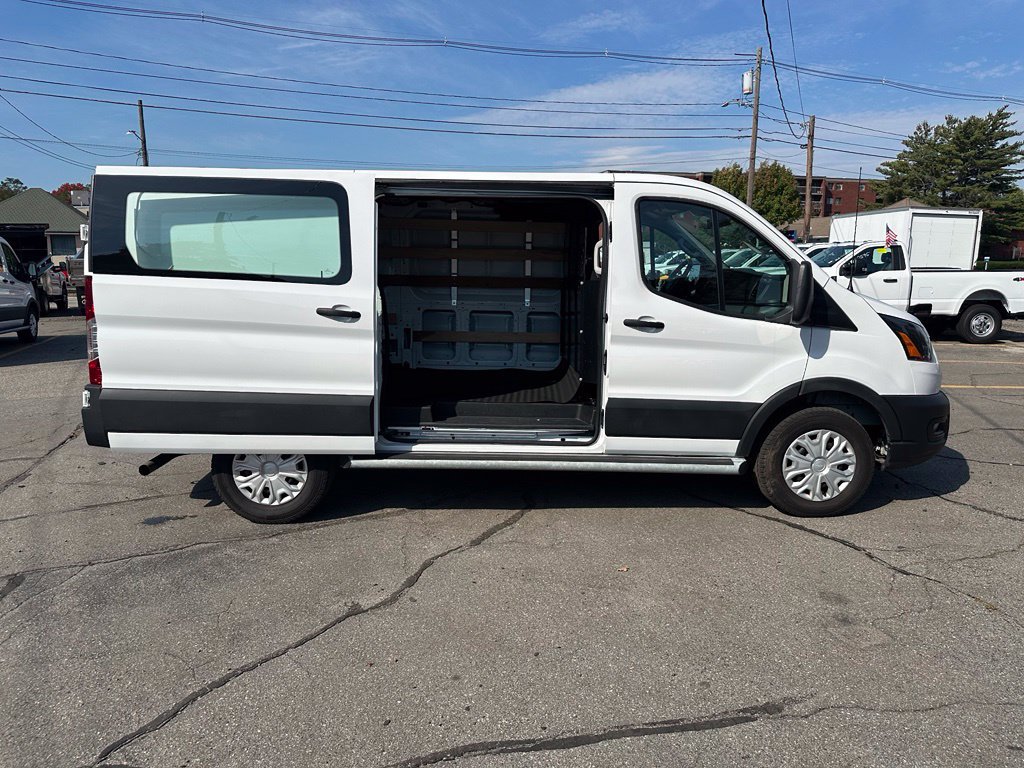 Certified 2025 Ford Transit 250 Low Roof w/ Exterior Upgrade Package RWD image 11