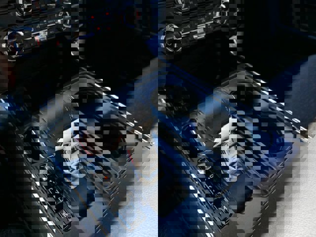 Certified 2022 Ford F150 XLT w/ Equipment Group 302A High image 27