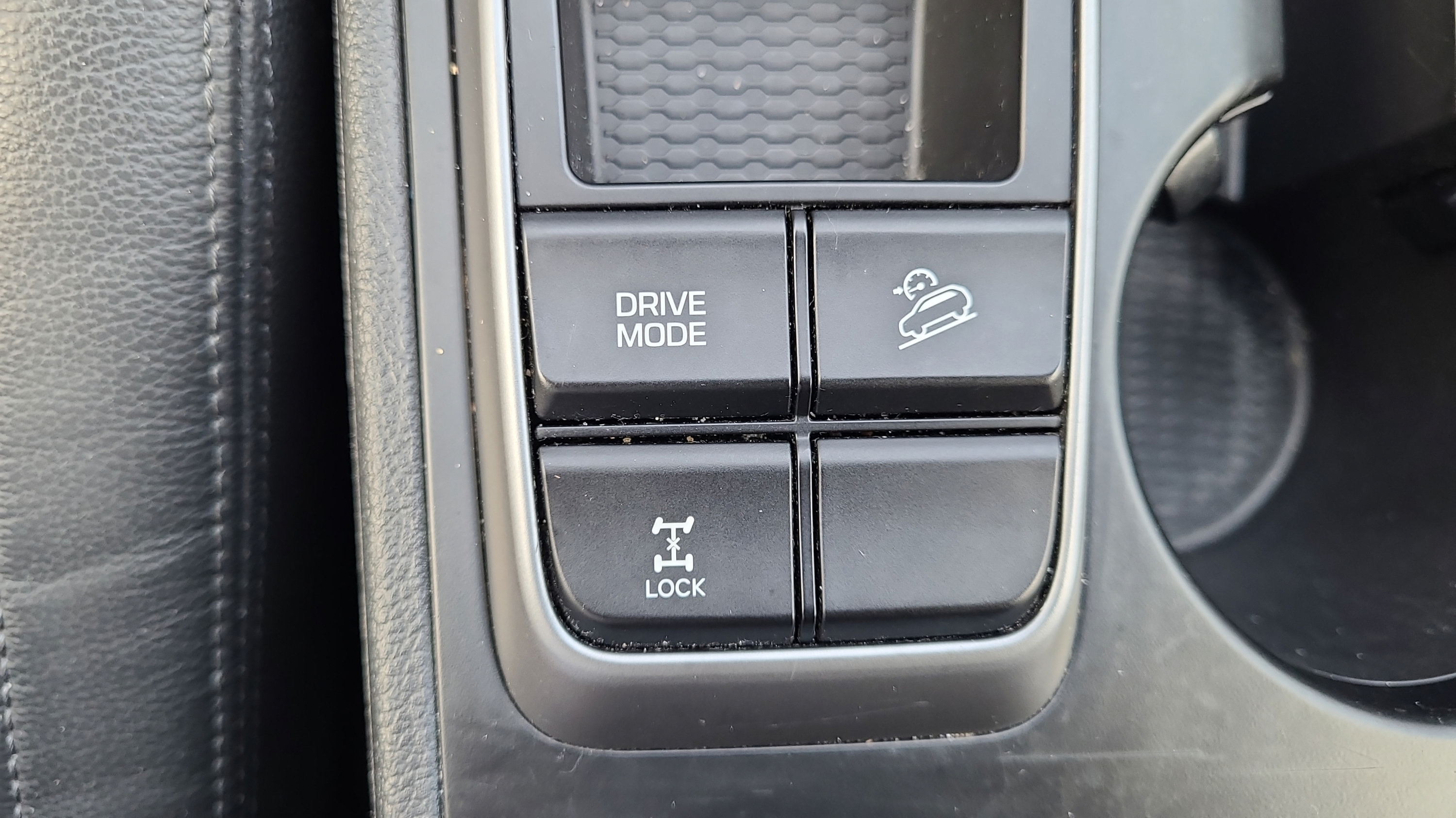Used 2018 Hyundai Tucson Limited AWD/4WD image 23