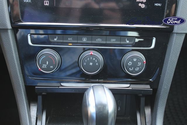 Used 2021 Volkswagen GTI SE FWD image 19