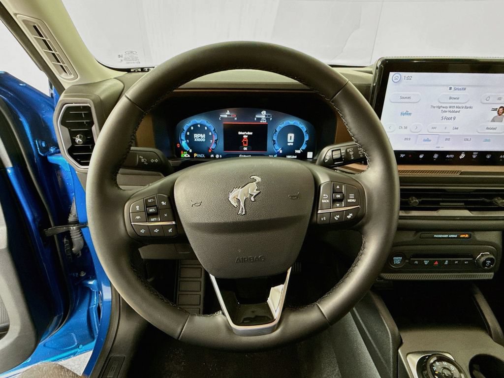 Certified 2025 Ford Bronco Sport Outer Banks w/ Outer Banks Tech Package+ AWD/4WD image 16