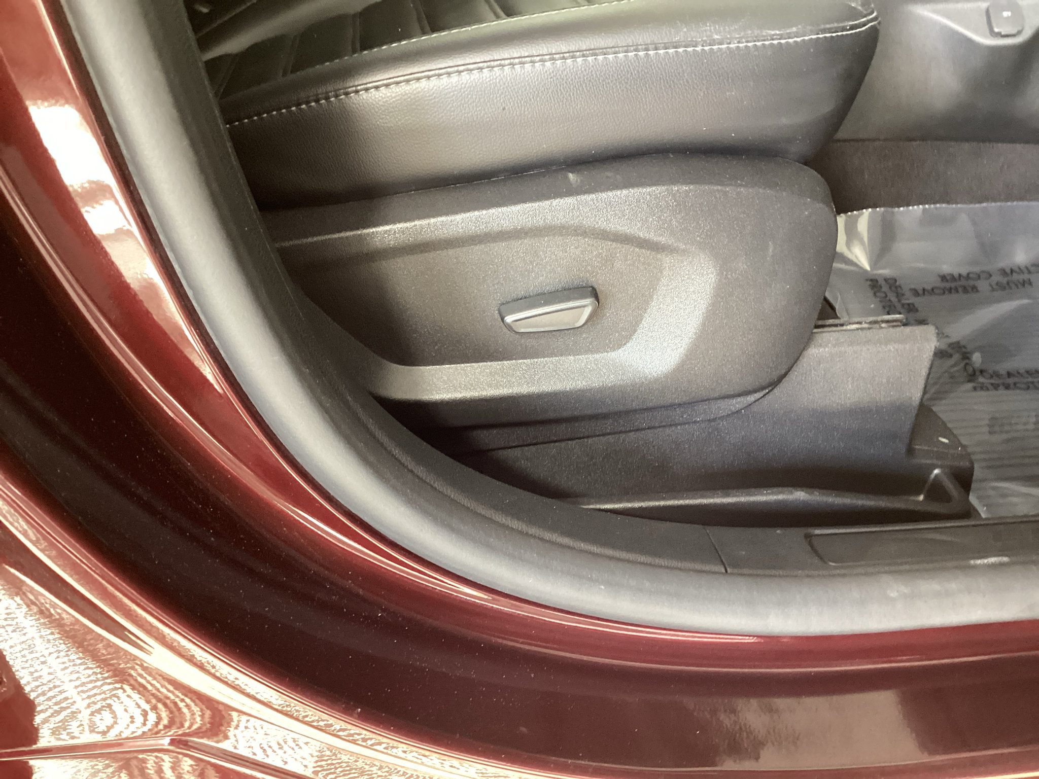 Certified 2024 Ford Edge SEL w/ Convenience Package AWD/4WD image 9
