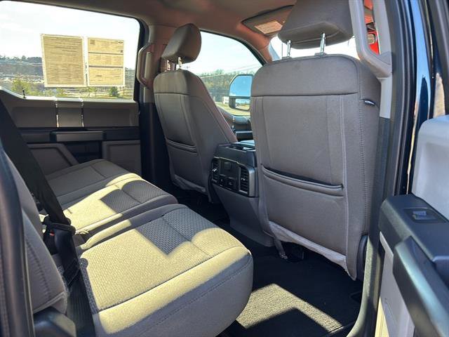 Certified 2022 Ford F250 XLT w/ XLT Premium Package image 19