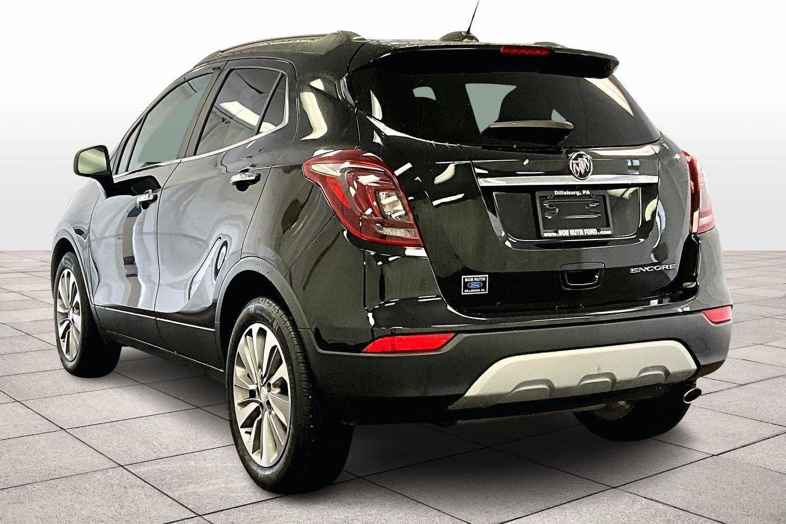 Used 2020 Buick Encore Preferred image 4
