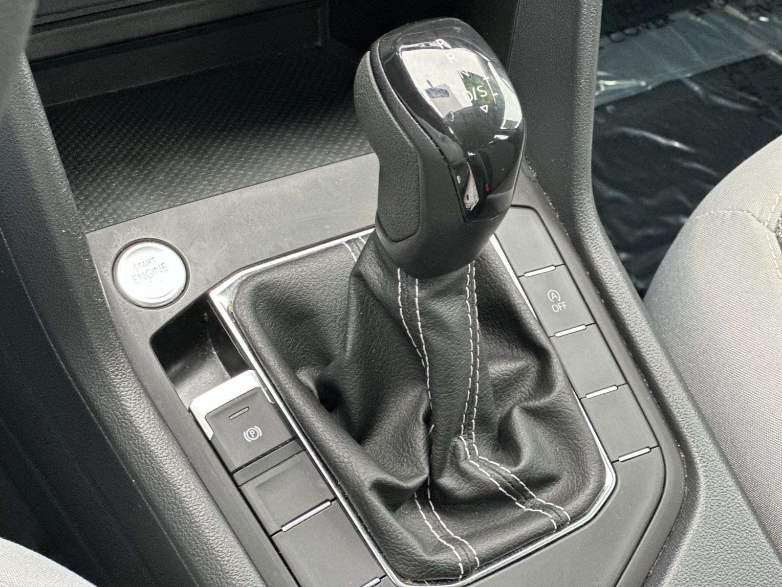 Used 2022 Volkswagen Taos S image 21