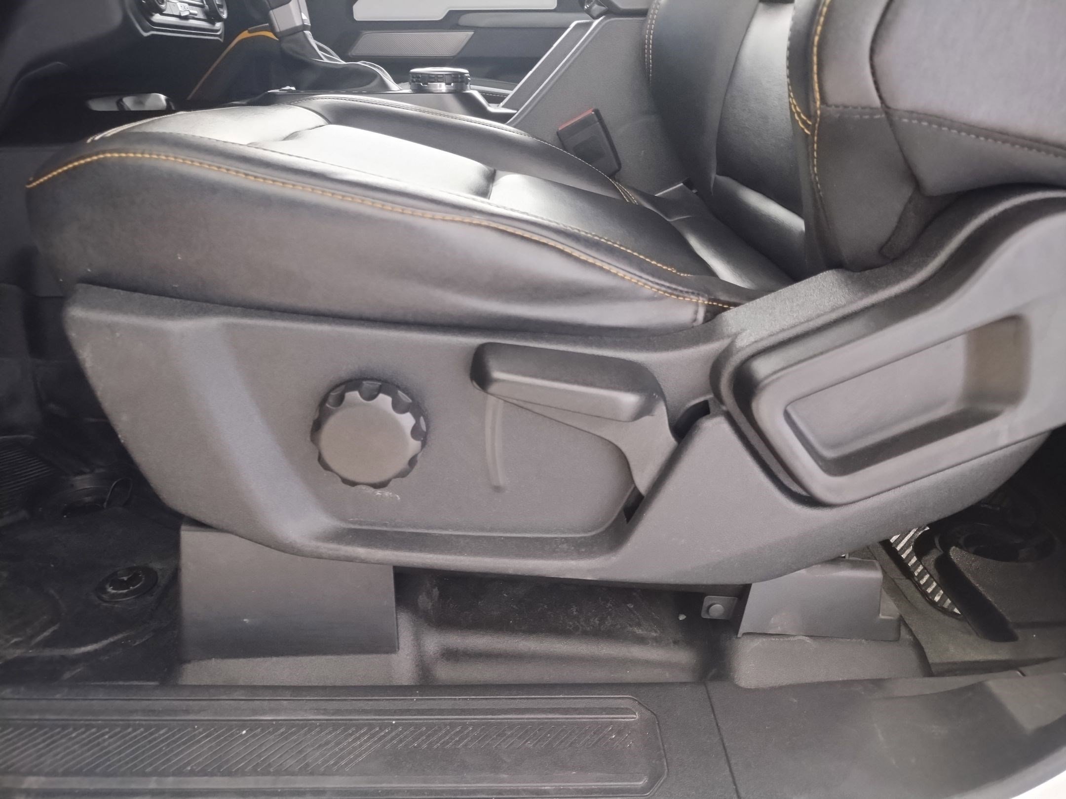 Certified 2023 Ford Bronco Badlands w/ Sasquatch Package image 10