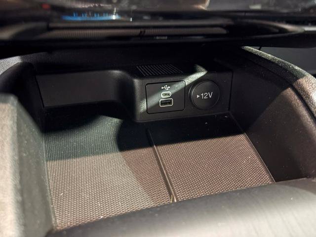 Certified 2024 Ford Escape ST-Line w/ Tech Pack #1 AWD/4WD image 15