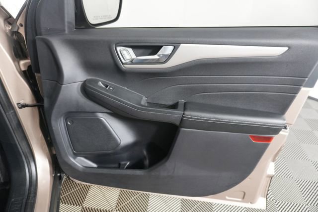 Certified 2021 Ford Escape SEL image 29