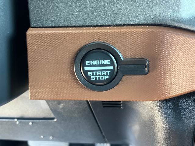 Certified 2024 Ford Bronco Outer Banks image 9