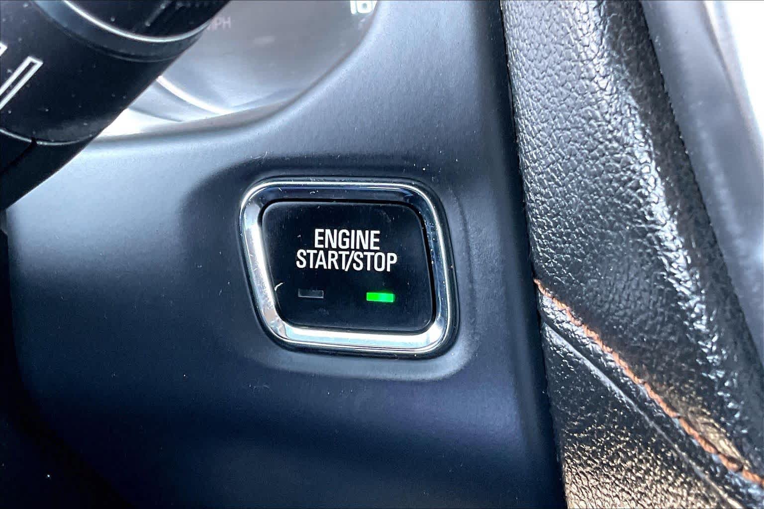 Used 2020 GMC Acadia AT4 w/ Trailering Package AWD/4WD image 32