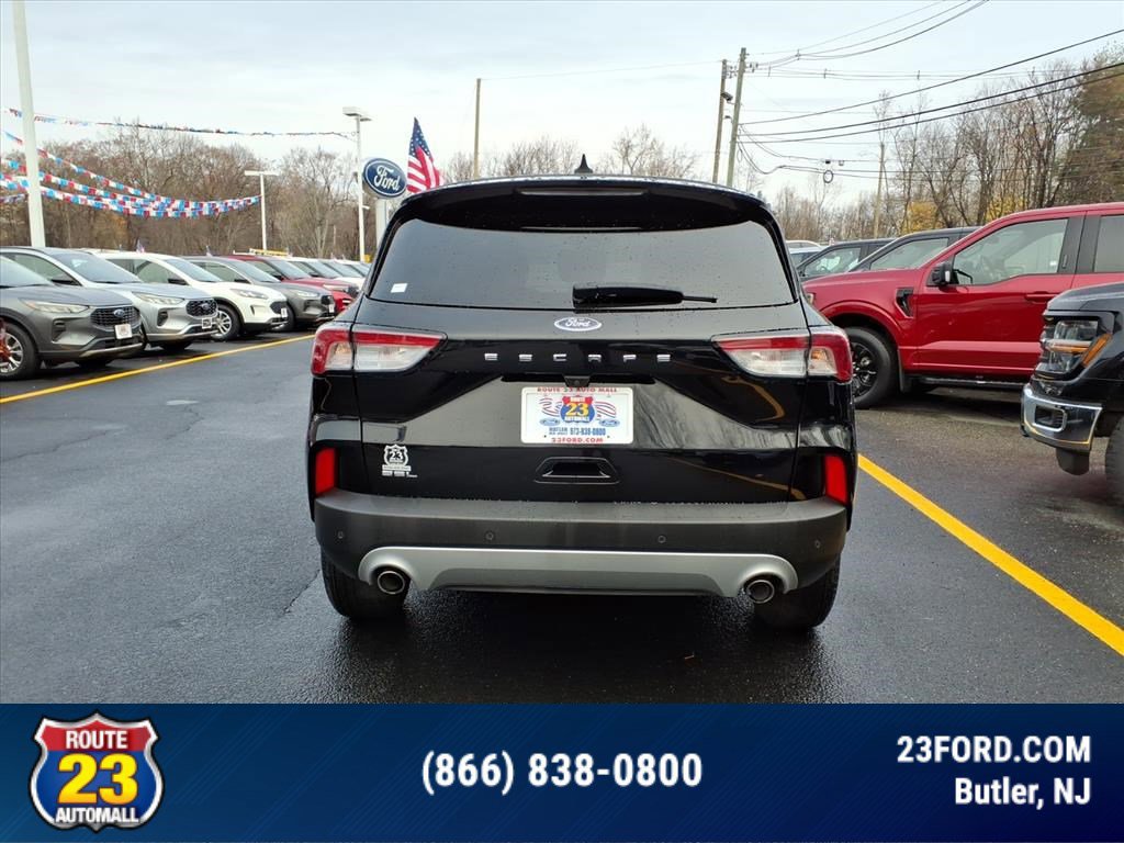 Certified 2022 Ford Escape SEL video 3