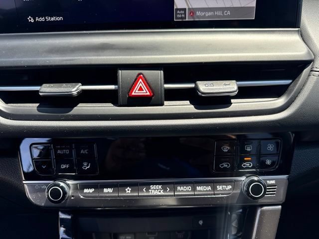 Used 2024 Kia Seltos SX w/ SX Sunroof Package AWD/4WD image 28