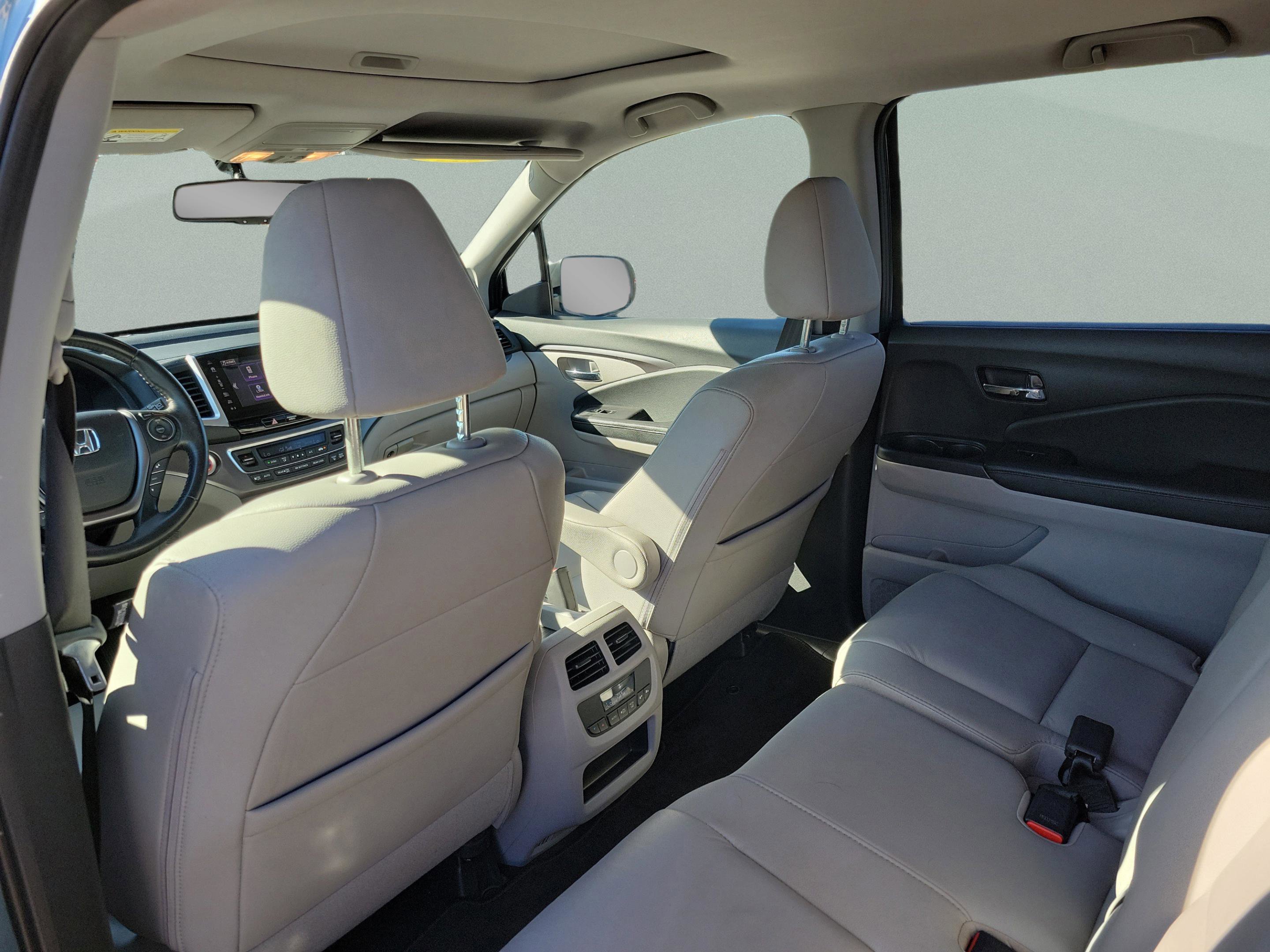 Used 2018 Honda Pilot EX-L image 22