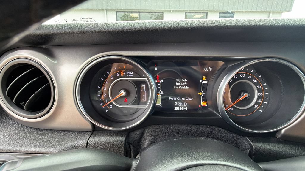 Used 2020 Jeep Wrangler Unlimited Sport AWD/4WD image 18
