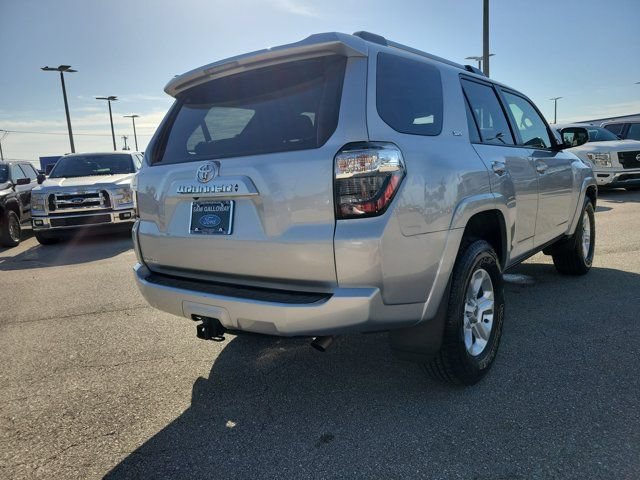 Used 2024 Toyota 4Runner SR5 RWD image 6