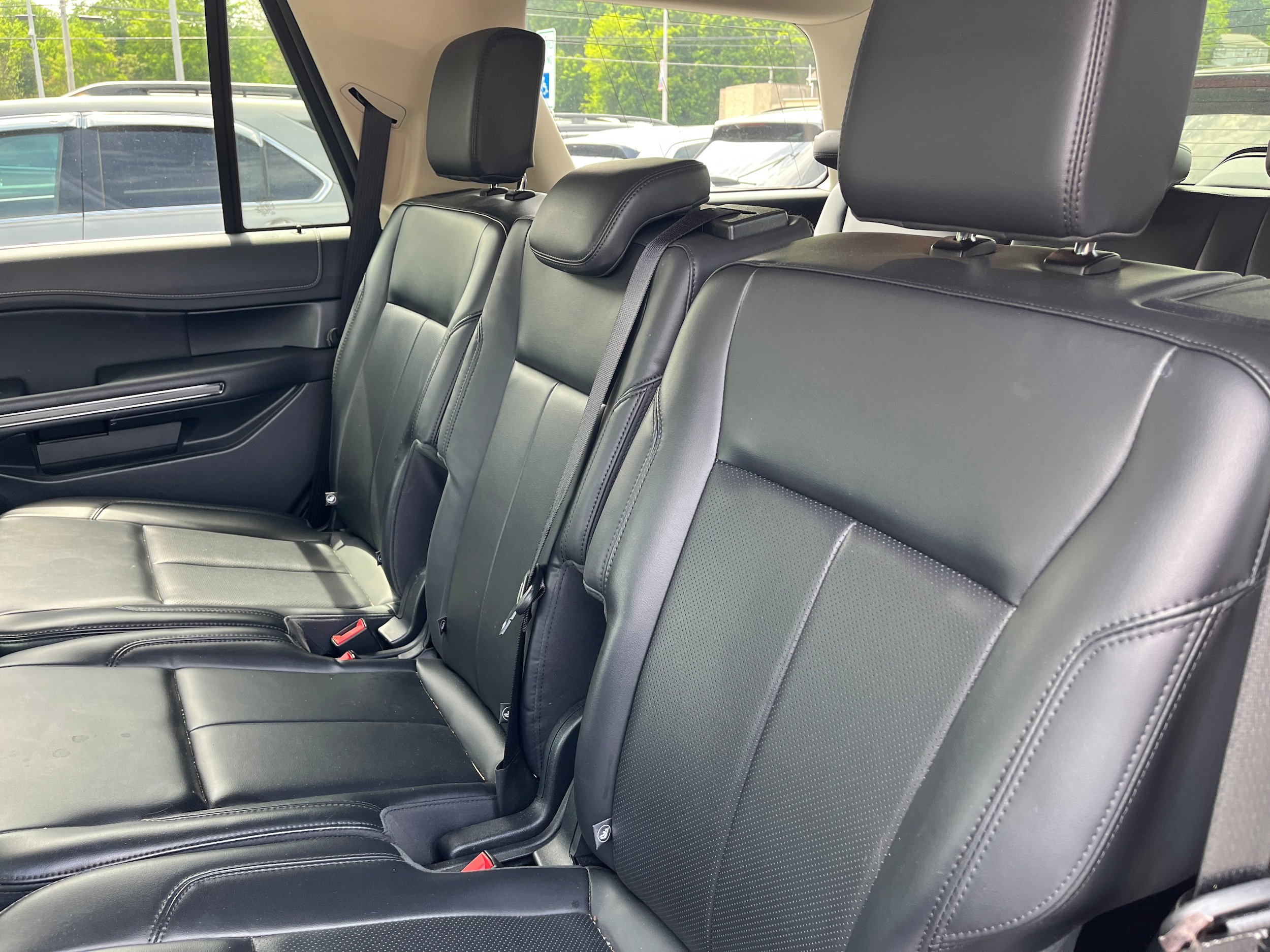 Certified 2023 Ford Expedition XLT AWD/4WD image 11