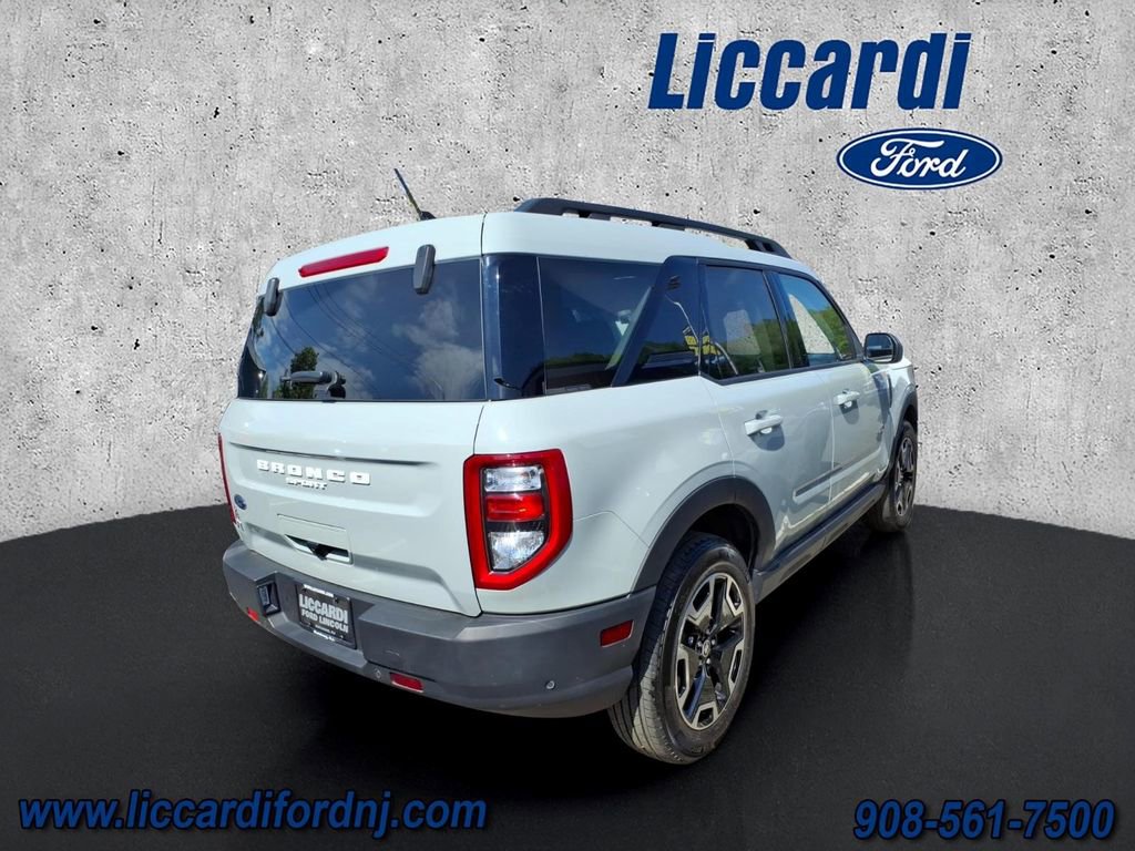 Certified 2023 Ford Bronco Sport Outer Banks w/ Tech Package AWD/4WD image 4