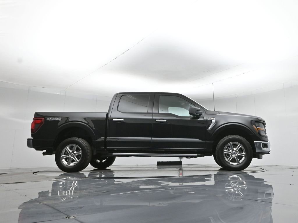 Certified 2025 Ford F150 XLT w/ Equipment Group 301A Standard image 10