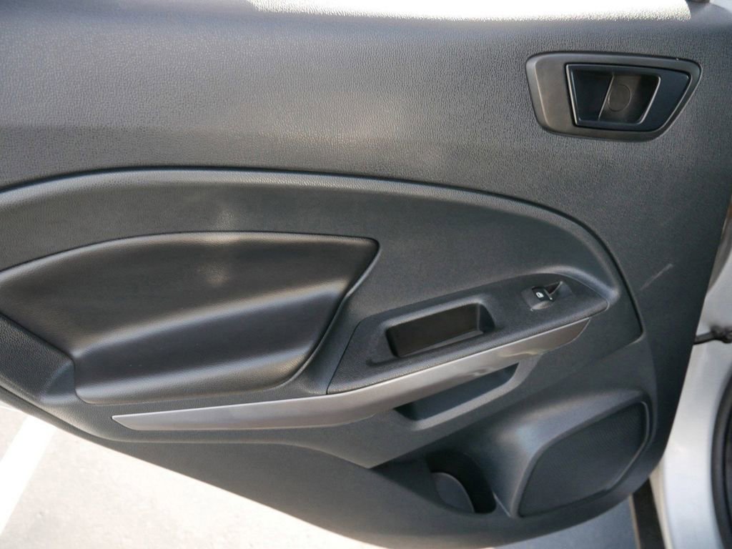 Certified 2021 Ford EcoSport SES image 13