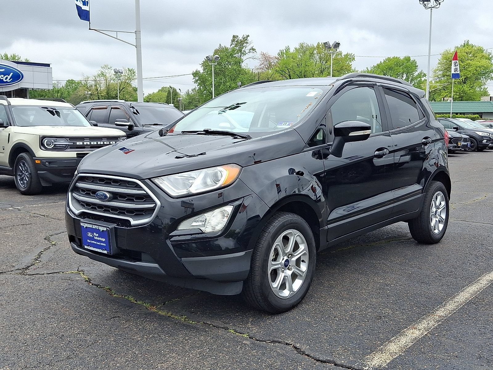 Certified 2019 Ford EcoSport SE w/ SE Convenience Package AWD/4WD image 3