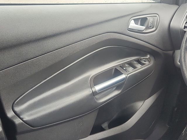 Certified 2019 Ford Escape SE image 11