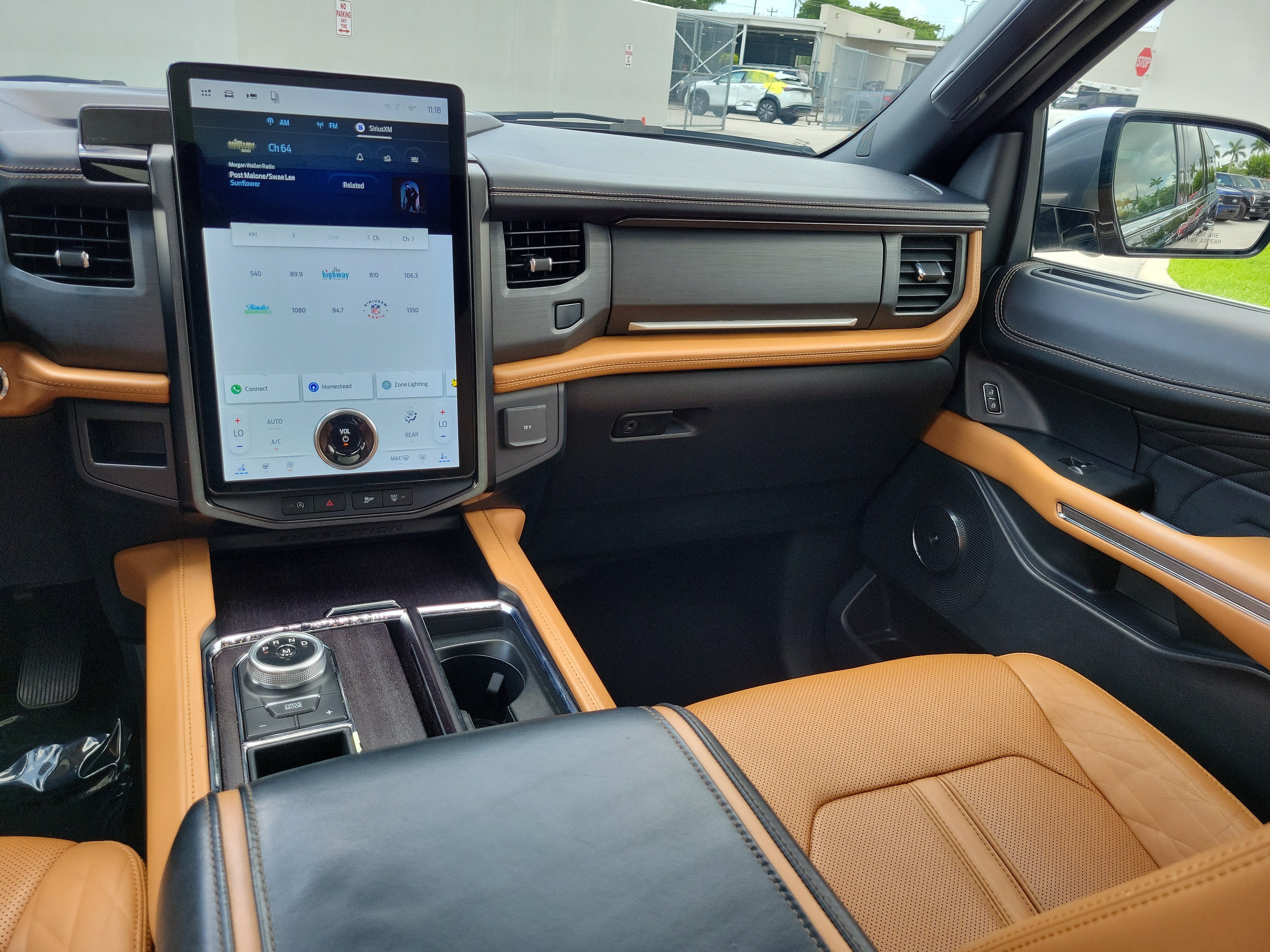 Certified 2023 Ford Expedition Max Platinum RWD image 20