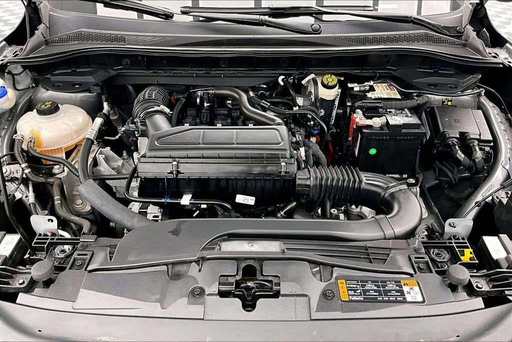 Certified 2023 Ford Escape Active image 12