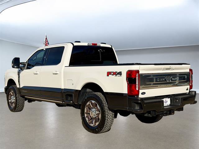Certified 2025 Ford F250 King Ranch w/ FX4 Off-Road Package AWD/4WD image 6