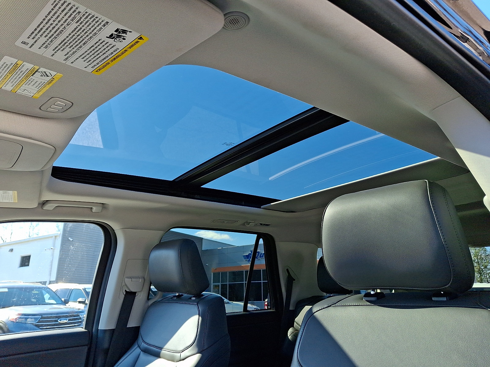Certified 2025 Ford Expedition Active AWD/4WD image 16