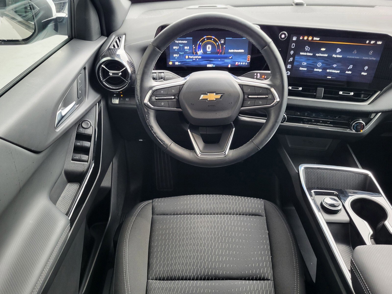 Used 2026 Chevrolet Equinox LT w/ Safety and Technology Package image 12