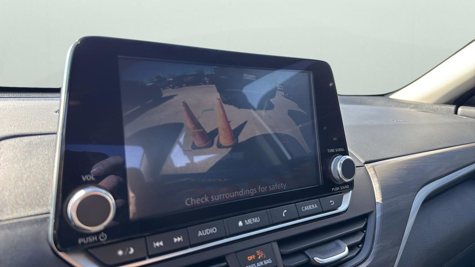 Used 2024 Nissan Altima 2.5 SV image 19