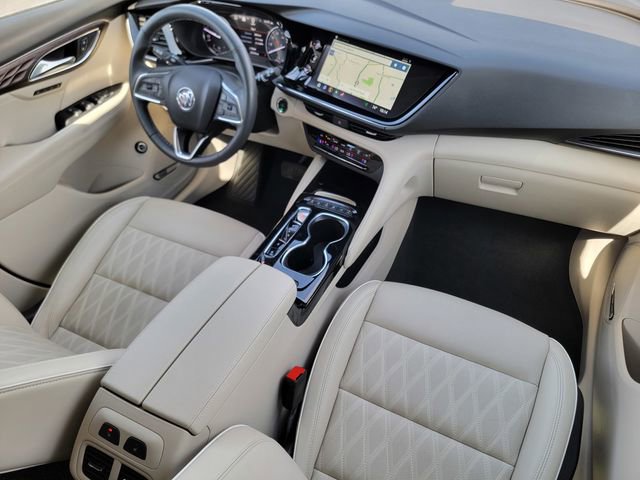 Used 2023 Buick Envision Avenir AWD/4WD image 38