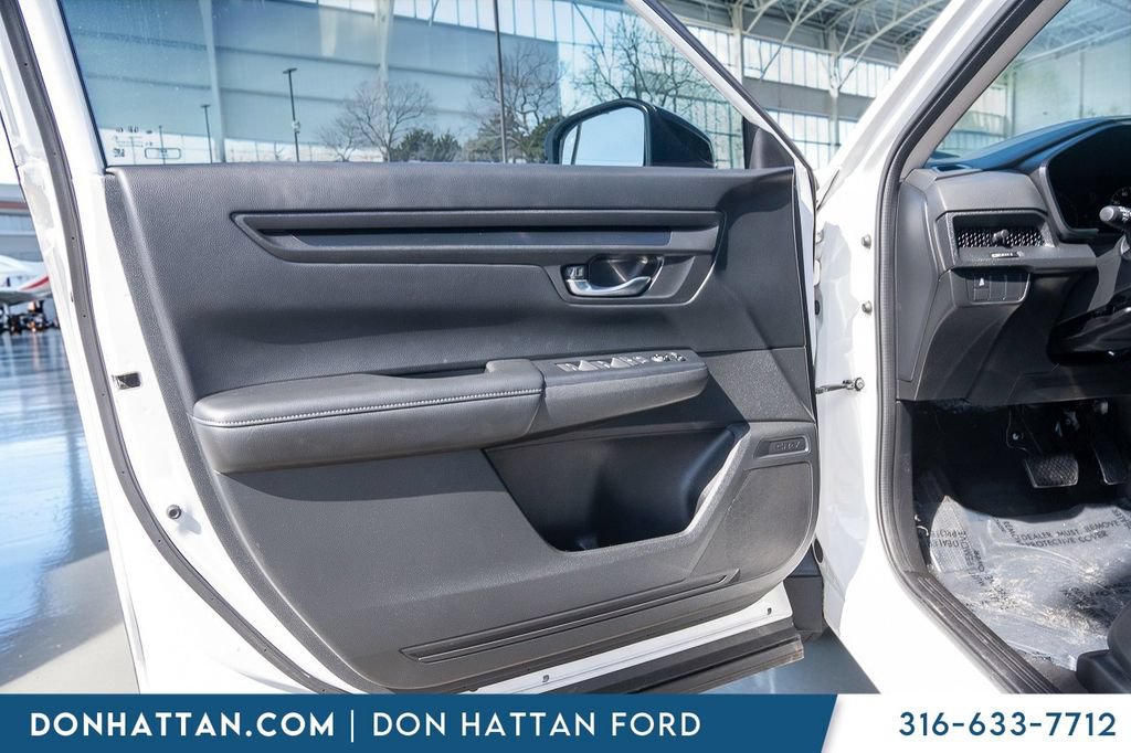 Used 2024 Honda CR-V EX image 14