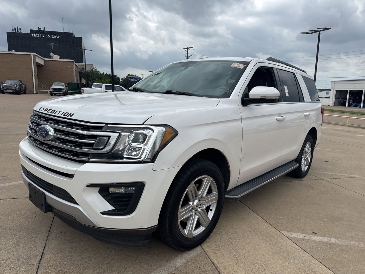 Certified 2018 Ford Expedition XLT w/ Equipment Group 202A